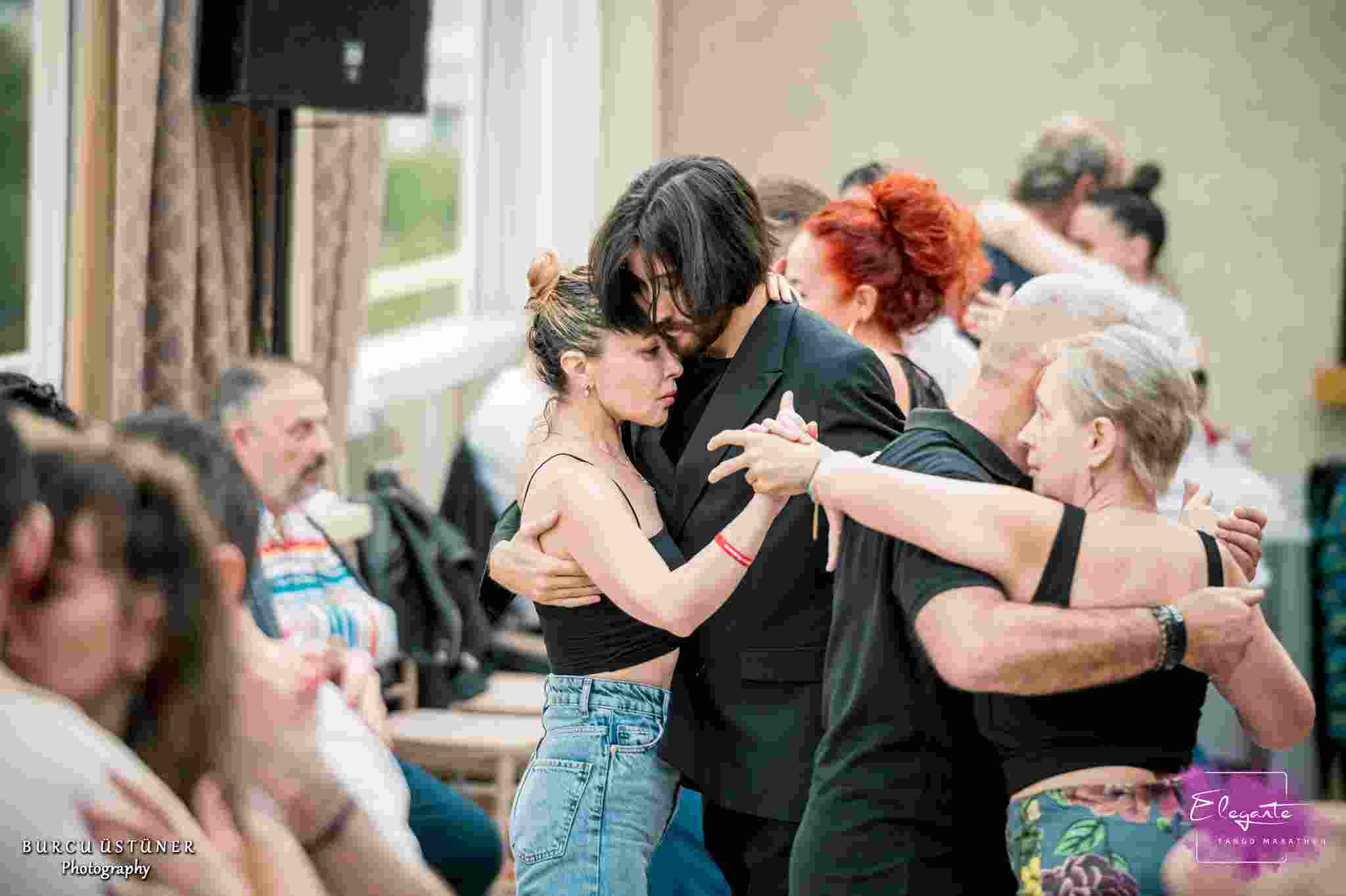 Milonga Images